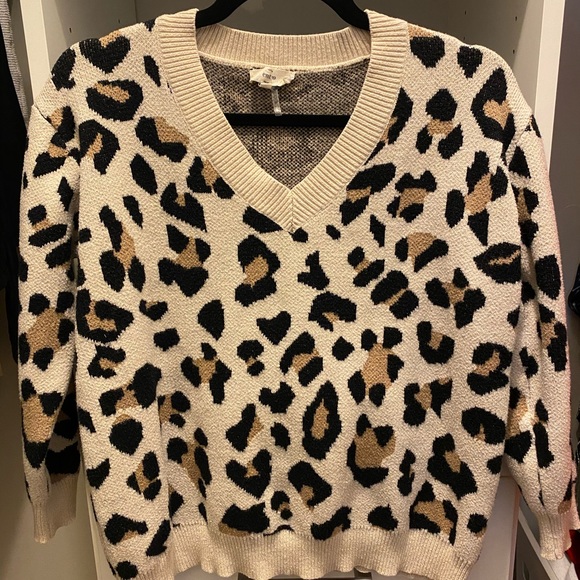 Leopard print sweater - Picture 1 of 2
